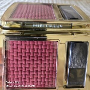ESTEE LAUDER THE SCULPTING BLUSH UNTAMED PLUM NIB